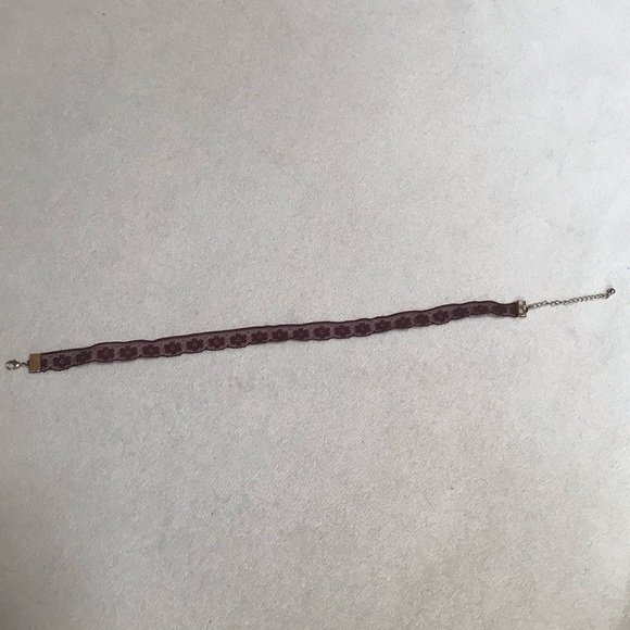 Maroon Lace Flower Choker Necklace - Picture 5 of 10